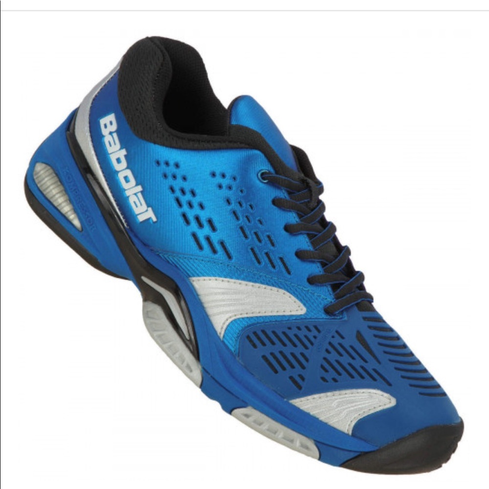 Men sneakers size 9